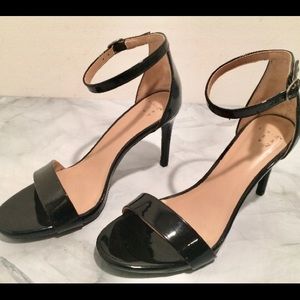 Black Stilettos, Size 6 1/2
